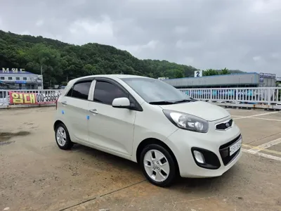 Kia Morning 2015, 176401 км, за 2080.22 USD