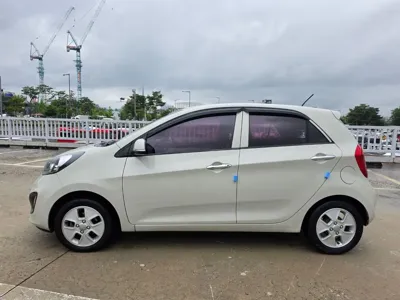 Kia Morning 2015, 176401 км, за 2080.22 USD