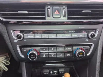 Kia K5 2016, 141000 км, за 5194.04 USD - фото 15