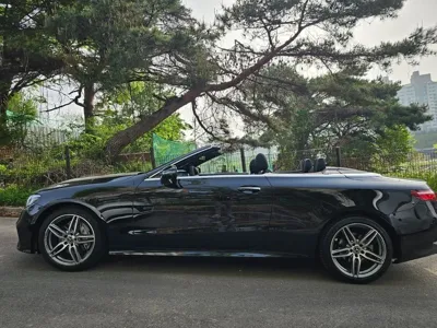 Mercedes-Benz E-Class 2018, 35000 км, за 25272.42 USD
