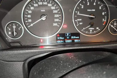 BMW 3 Series 2016, 123200 км, за 6899 USD - фото 13