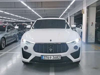 Maserati Levante · 2020 год