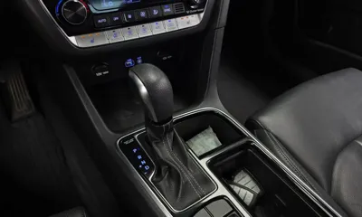 Hyundai Sonata 2018, 179132 км, за 5667.76 USD - фото 9