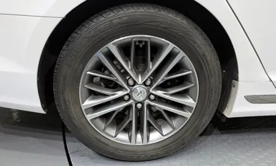 Hyundai Sonata 2016, 80067 км, за 7877.12 USD