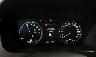 Hyundai Sonata 2016, 80067 км, за 7877.12 USD - фото 8