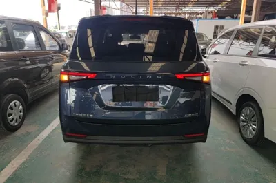 Wuling Jiachen 2022, 12100 км, за 8249 USD