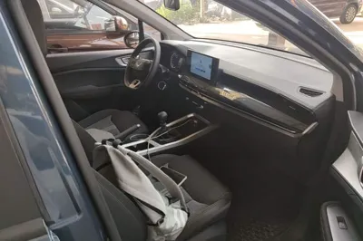 Wuling Jiachen 2022, 12100 км, за 8249 USD - фото 21