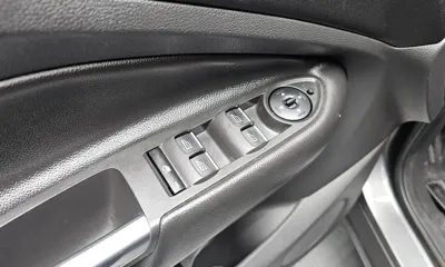 Ford Kuga 2017, 137057 км, за 4923.2 USD - фото 18
