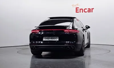 Porsche Panamera 2018, 111352 км, за 44944.65 USD