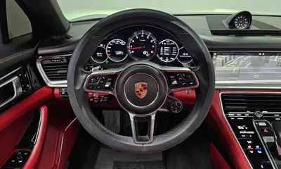 Porsche Panamera 2018, 111352 км, за 44944.65 USD - фото 13