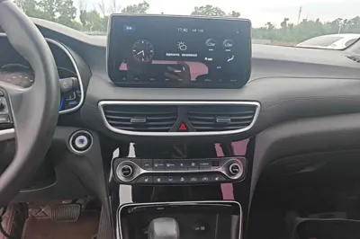Hyundai Tucson 2019, 100300 км, за 9220 USD - фото 15