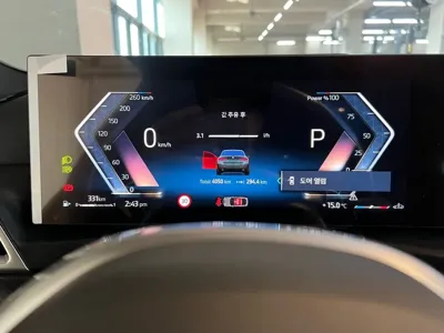 BMW 4-Series 2025, 4050 км, за 33650.46 USD - фото 8