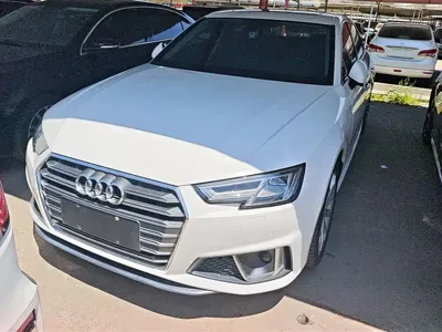 Audi A4L 2019, 104100 км, за 15567.68 USD
