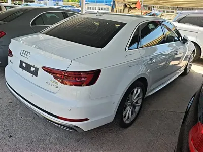 Audi A4L 2019, 104100 км, за 15567.68 USD