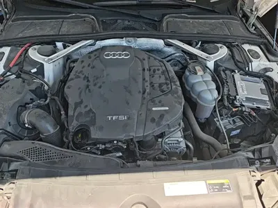 Audi A4L 2019, 104100 км, за 15567.68 USD - фото 10
