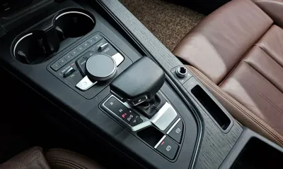 Audi A4 2018, 96769 км, за 11815.68 USD - фото 9
