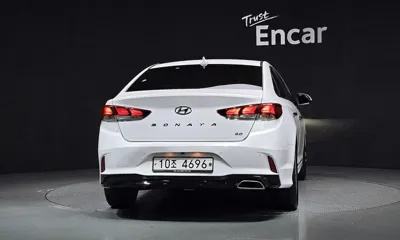 Hyundai Sonata 2019, 58810 км, за 10093.11 USD