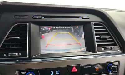 Hyundai Sonata 2016, 119058 км, за 6371.52 USD - фото 15