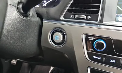 Hyundai Sonata 2016, 119058 км, за 6371.52 USD - фото 19
