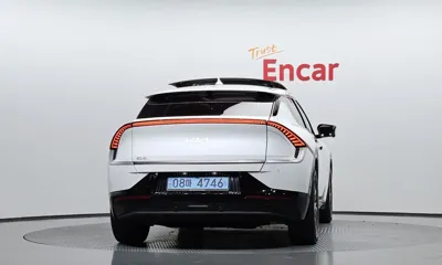 Kia EV6 2022, 47284 км, за 24281.21 USD