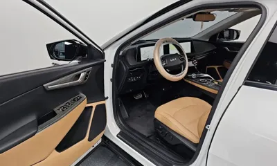 Kia EV6 2022, 47284 км, за 24281.21 USD - фото 10