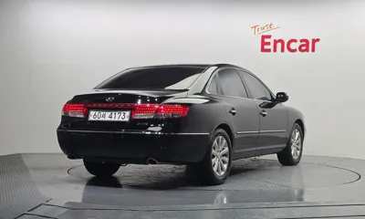 Hyundai Grandeur 2009, 69142 км, за 2841.1 USD