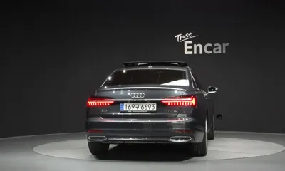 Audi A6 2023, 26146 км, за 23975.29 USD