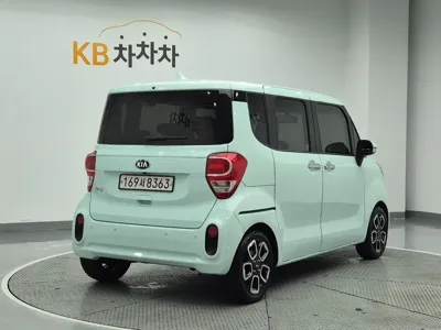 Kia Ray 2021, 42123 км, за 7944.26 USD