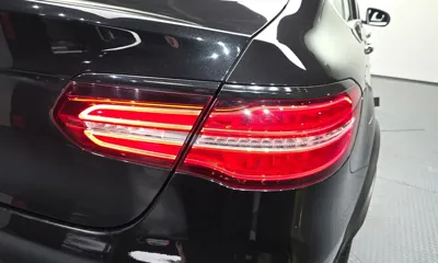 Mercedes-Benz GLC-Class 2017, 99008 км, за 18773.8 USD - фото 23