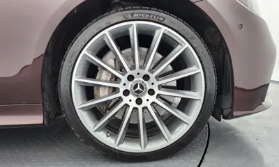 Mercedes-Benz E-Class 2021, 32985 км, за 42636.2 USD