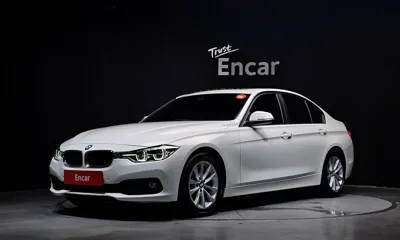 BMW 3-Series · 2018 год