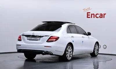 Mercedes-Benz E-Class 2017, 120390 км, за 12800.32 USD