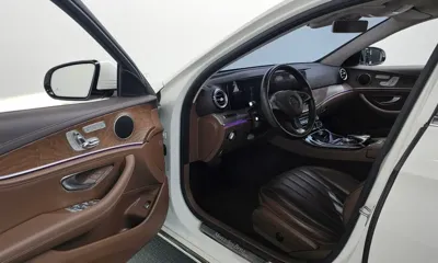 Mercedes-Benz E-Class 2017, 120390 км, за 12800.32 USD - фото 10