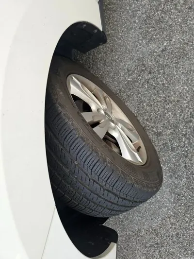 Hyundai Tucson 2013, 208143 км, за 2842.41 USD
