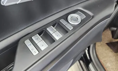 Genesis GV80 2021, 61678 км, за 24713.79 USD - фото 30