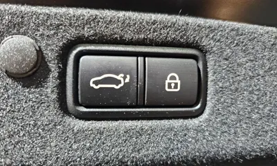 Hyundai Grandeur 2022, 129476 км, за 14181.64 USD - фото 27