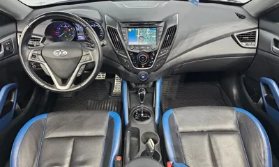 Hyundai Veloster 2013, 150418 км, за 66065.4 USD - фото 7