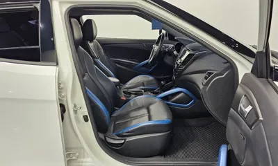 Hyundai Veloster 2013, 150418 км, за 66065.4 USD - фото 10