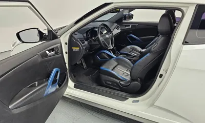 Hyundai Veloster 2013, 150418 км, за 66065.4 USD - фото 11
