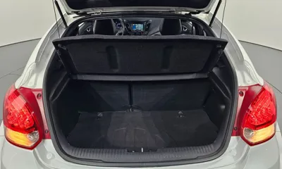 Hyundai Veloster 2013, 150418 км, за 66065.4 USD - фото 20