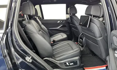 BMW X7 2021, 81591 км, за 42995.93 USD - фото 12