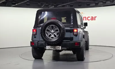 Jeep Wrangler 2015, 137945 км, за 13187.61 USD