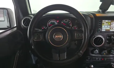 Jeep Wrangler 2015, 137945 км, за 13187.61 USD - фото 13