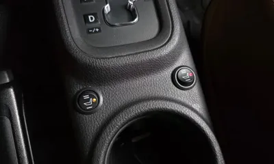 Jeep Wrangler 2015, 137945 км, за 13187.61 USD - фото 17