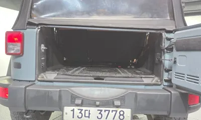 Jeep Wrangler 2015, 137945 км, за 13187.61 USD - фото 20