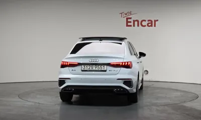 Audi A3 2022, 13895 км, за 18301.95 USD