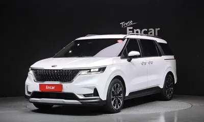 Kia Canival · 2021 год