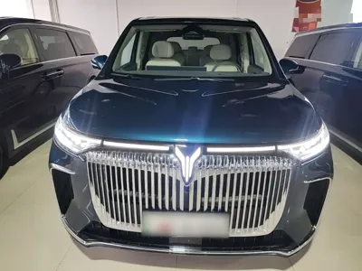 Voyah Dreamer 2025, 13300 км, за 36962.2 USD