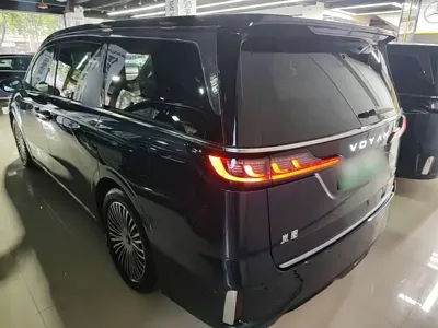 Voyah Dreamer 2025, 13300 км, за 36962.2 USD