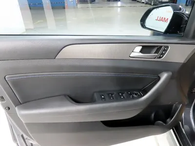 Hyundai Sonata 2019, 130386 км, за 9246.59 USD - фото 14